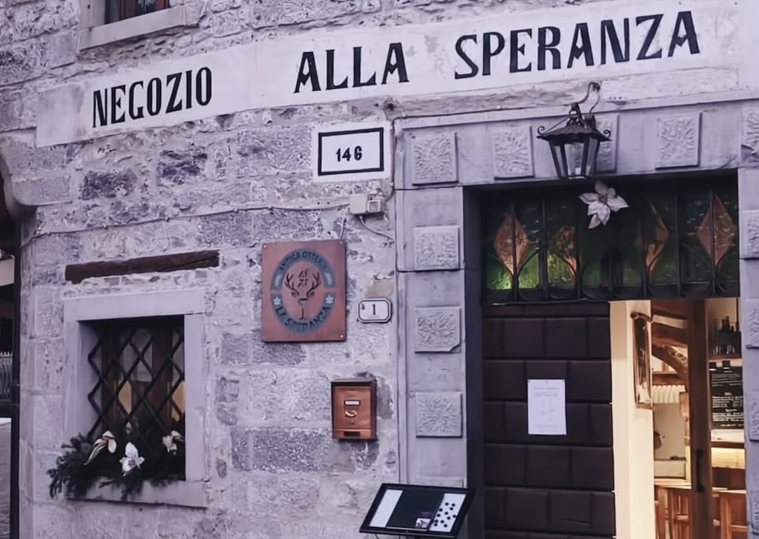 Ha riaperto l'Antica Osteria La Speranza