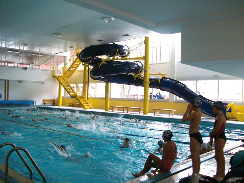 centro sportivo fornidisopra piscina