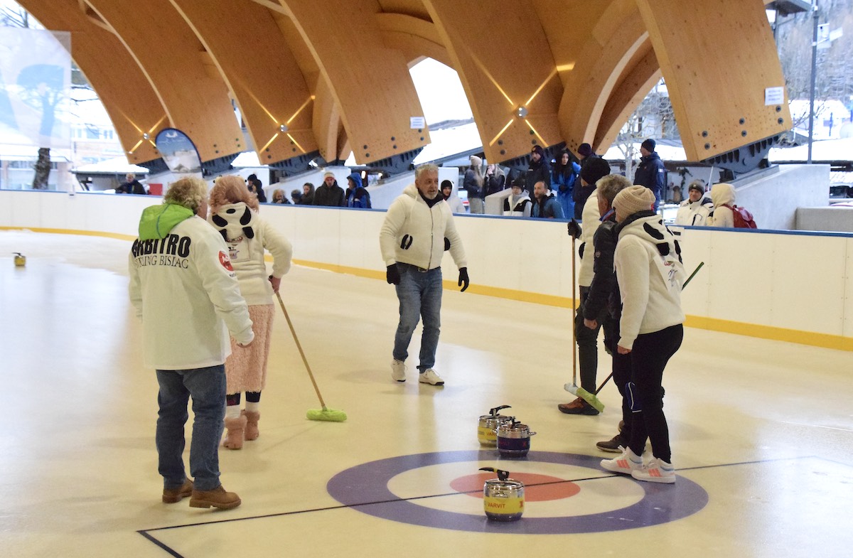 curling bisiac forni di sopra ud A