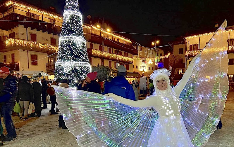 Natale nelle Dolomiti, Feste in Piazza