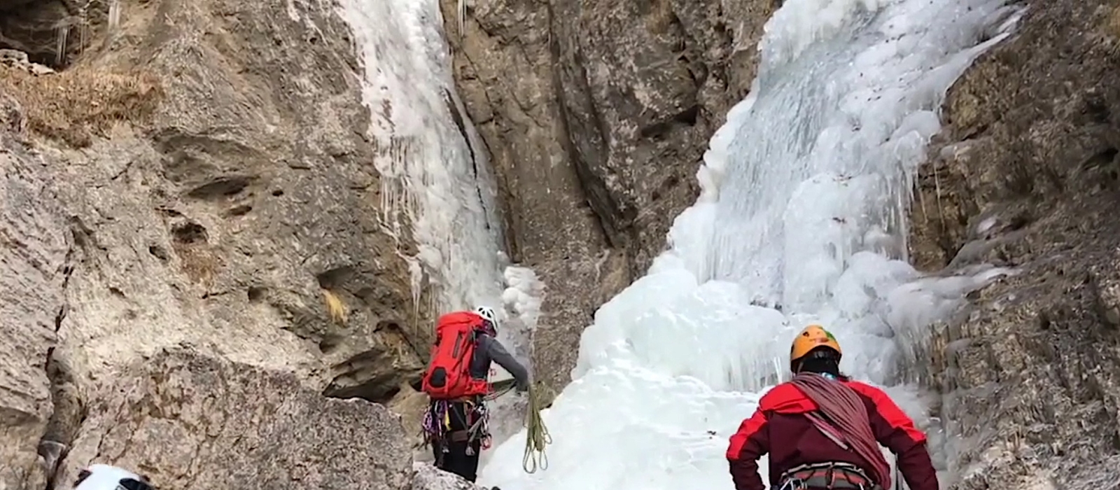 cascate-ghiaccio-forni-di-sopra-dolomiti