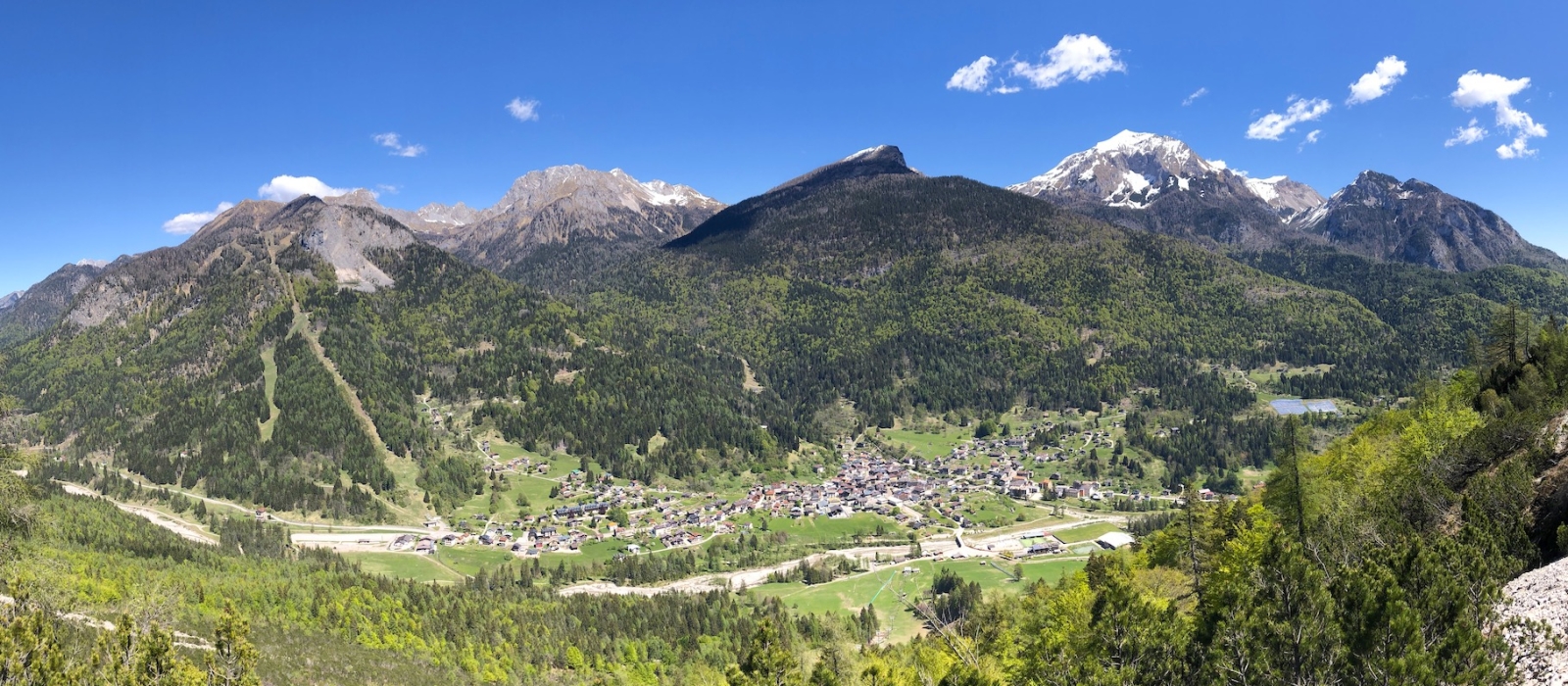 forni-di-sopra-spring-panoramica