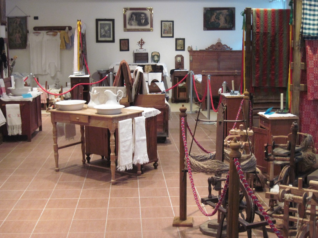 museo etnografico filo dei ricordi forni di sopra