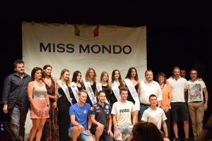 Asia Patini è la reginetta di Miss Mondo Carnia